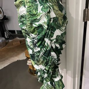 Brand new w/tags Ruched dress sz L